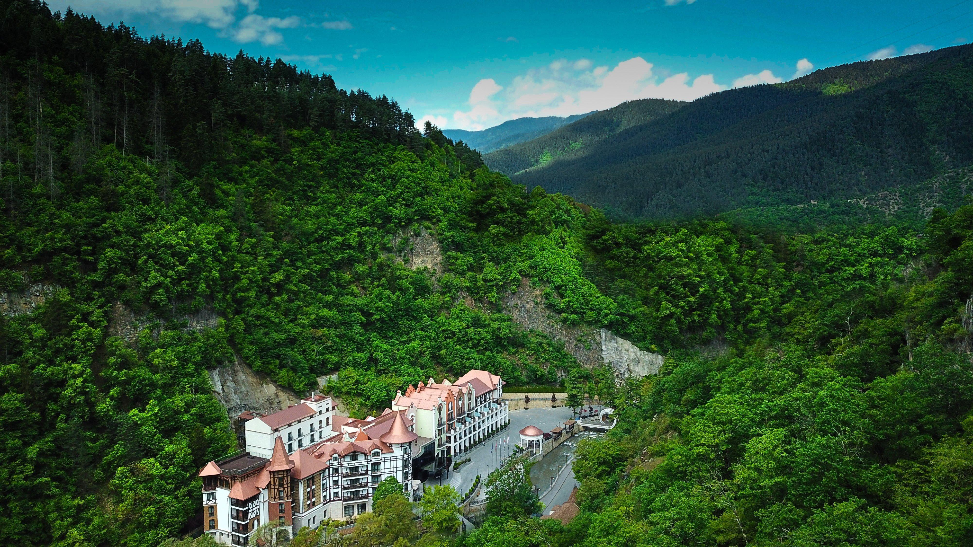 Crowne Plaza - Borjomi, An Ihg Hotel Extérieur photo