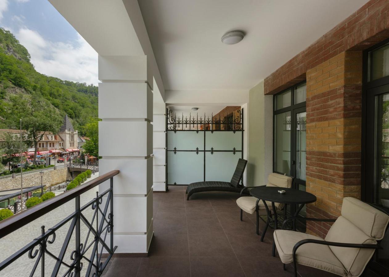 Crowne Plaza - Borjomi, An Ihg Hotel Extérieur photo